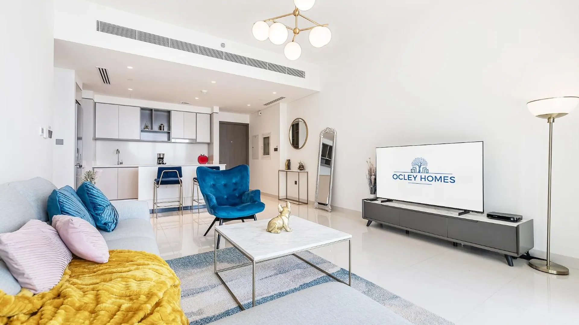 Lägenhet Modern Home With Private Beach Access Dubai Förenade Arabemiraten